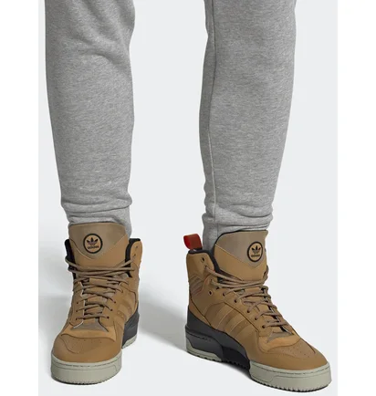 Кросівки чоловічі Adidas Rivalry Tr Brown EE5529