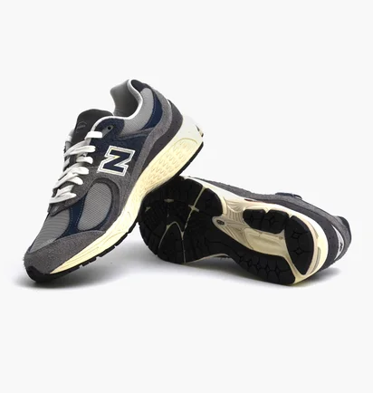 Кросівки чоловічі New Balance 2002R Grey M2002REL