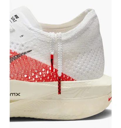 Кросівки чоловічі Nike Vaporfly 3 Eliud Kipchoge Road Racing Shoes White FD6556-100