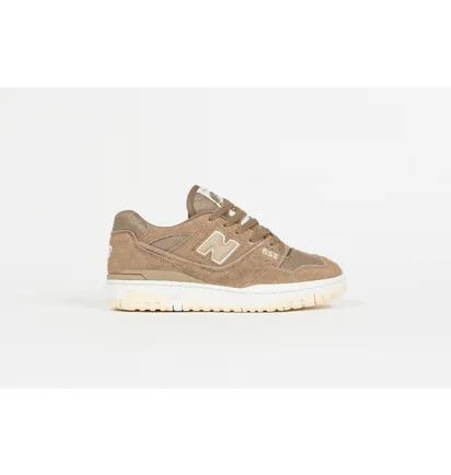 Кроссовки мужские New Balance Hairy Suede Brown BB550PHA