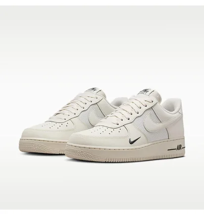 Кроссовки мужские Nike Air Force 1 07 Lv8 Beige IM6002-030