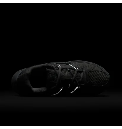 Кросівки жіночі Nike V5 Rnr White HQ7901-106