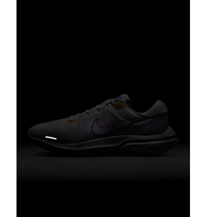 Кросівки жіночі Nike Vomero 16 White DA7698-105