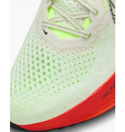 Кросівки чоловічі Nike Vaporfly 3 Road Racing Shoes Turquoise FQ8344-020