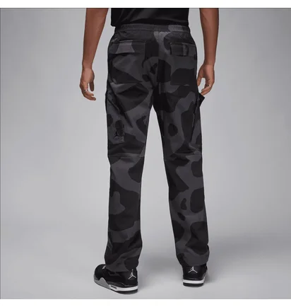 Штаны мужские Air Jordan Essentials Black/Grey FD7455-070