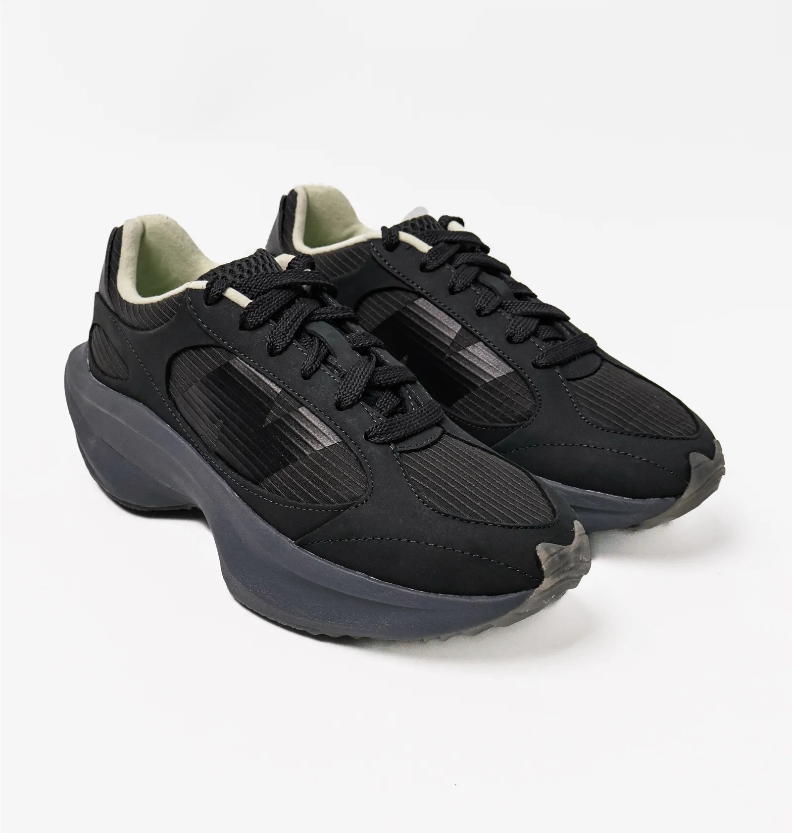 ᐉ Кросівки чоловічі New Balance Wrpd Runner Lunar New Year 2024
