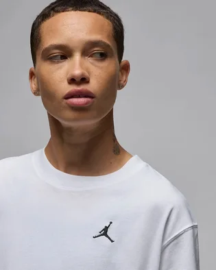 Футболка женская Air Jordan Brk Essentials White FN4500-101