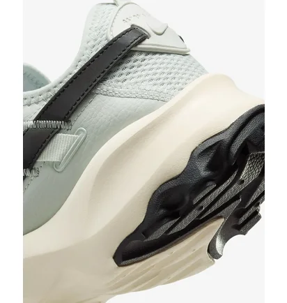 Кроссовки женские Nike Tc 7900 Grey DD9682-004