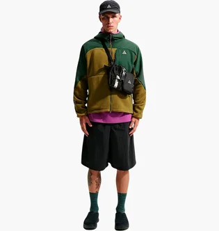 Куртка унисекс Nike Acg Wolf Tree Plus Olive/Green HJ2458-323