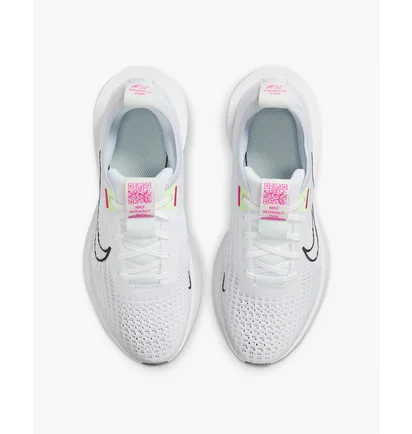 Кросівки жіночі Nike Interact Run Road Running Shoes White FD2292-102