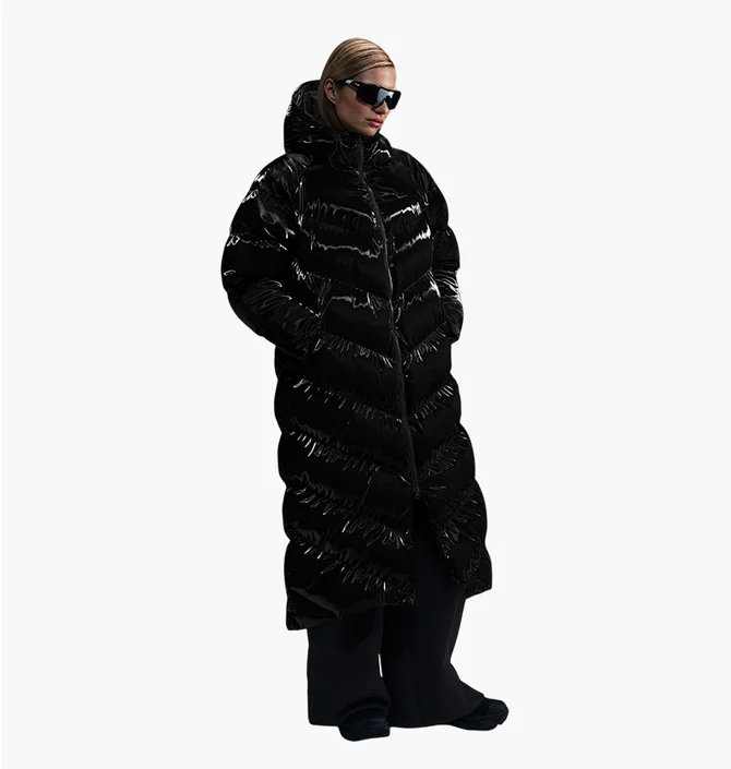 Пуховик жіночий Nike Nsw Tf Os Shn Snfl Wnpfr Pka Black FV7827-010
