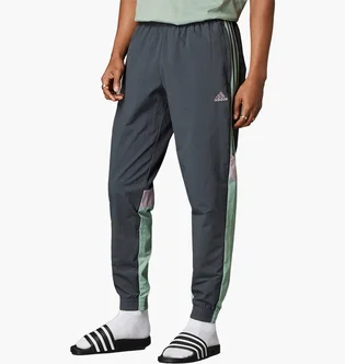 Штаны мужские Adidas Real Madrid Seasonal Blue IT3772
