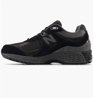 Кроссовки мужские New Balance 2002 Ripstop Black U2002RTG