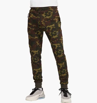 Штаны мужские Nike Sportswear Tech Fleece Og Camo/Green FN3925-355
