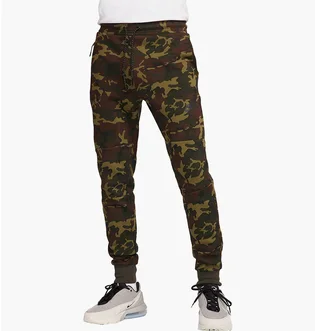 Штаны мужские Nike Sportswear Tech Fleece Og Camo/Green FN3925-355