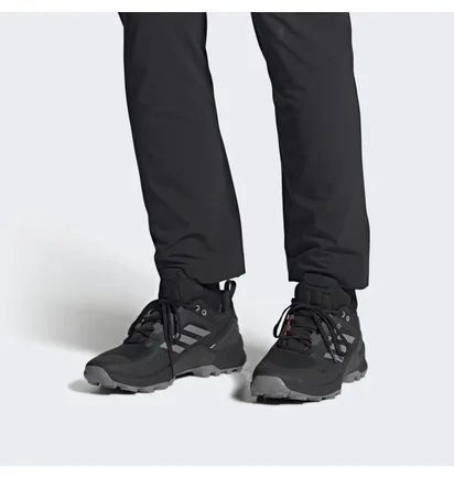 Кросівки чоловічі Adidas Terrex Swift R3 Hiking Shoes Black Hr1337