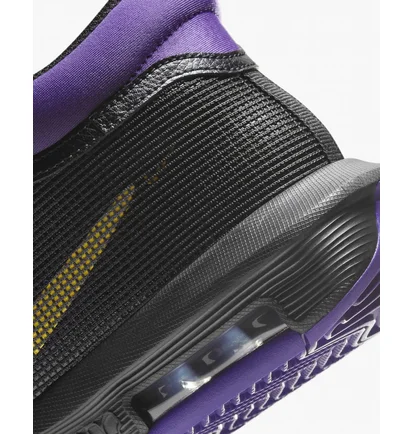 Кросівки унісекс Nike Lebron Witness 8 Basketball Shoes Black FB2239-001