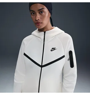 Спортивний костюм жіночий Nike Tech Fleece Grey HV6747-133__HV6779-133