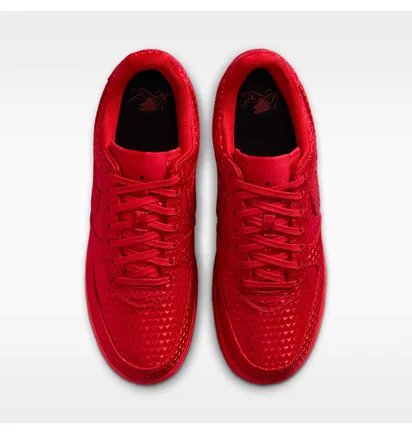 Кроссовки мужские Nike Air Force 1 Retro Valentine’S Day MenS Shoes Red IB6836-600