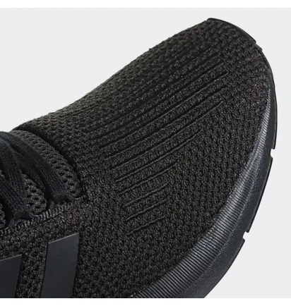 Кросівки чоловічі Adidas Originals Swift Run black AQ0863