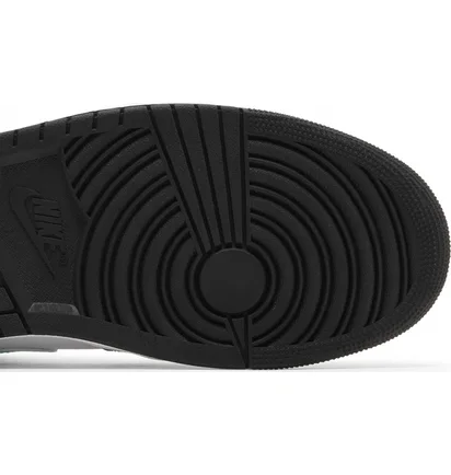 Кроссовки мужские Air Jordan 1 Mid Black/White DQ8426-103