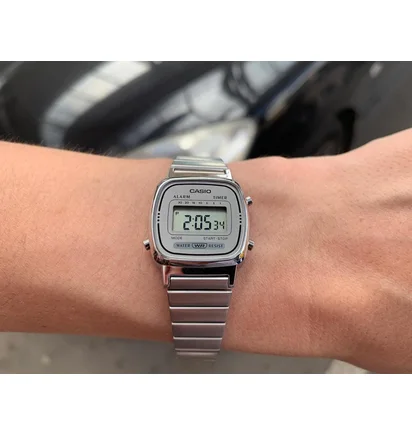Часы женские Casio Vintage Digital LA670WEA-7E