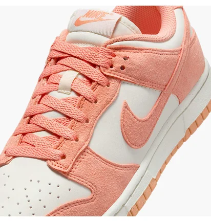 Кроссовки женские Nike Dunk Low White/Peach HJ7673-003