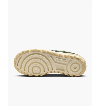 Кросівки жіночі Nike Air Force 1 Shadow Beige FQ2764-100