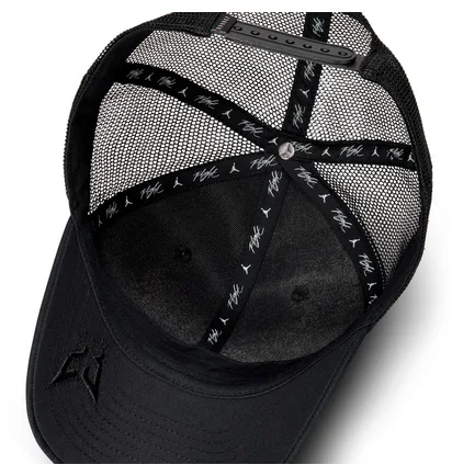 Кепка унисекс Air Jordan Trucker Cap S Cb Black FV5303-010