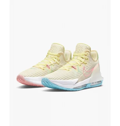 Кросівки унісекс Nike Lebron Witness 6 Basketball Shoes Beige Cz4052-103