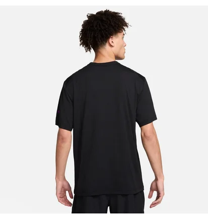 Футболка мужская Nike Df Uv Hyverse Ss Gfx Black FN3988-010