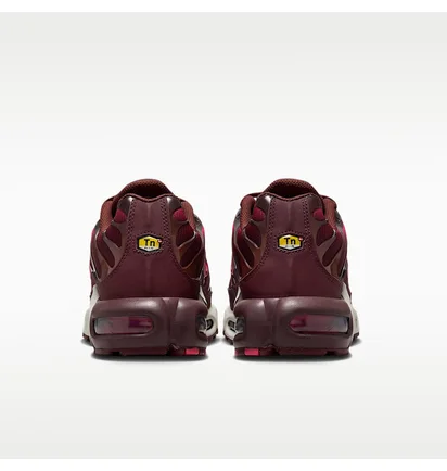 Кроссовки женские Nike Air Max Plus WomenS Shoes Bordo HQ4048-600