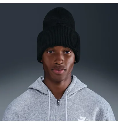 Шапка унисекс Nike U Nk Peak Beanie Prem H25 L Black HQ0368-010
