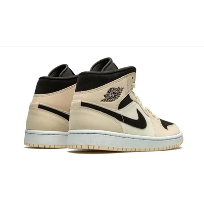 Кроссовки женские Air Jordan Wmns 1 Mid Beige BQ6472-800