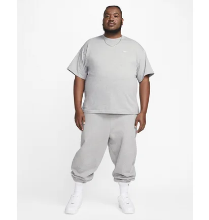 Футболка чоловіча Nike Solo Swoosh T-Shirt Grey CV0559-063