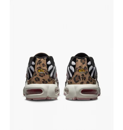 Кроссовки женские Nike Air Max Plus White Dz4842-600