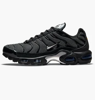Кроссовки женские Nike Wmns Nike Air Max Plus Black DQ0850-001