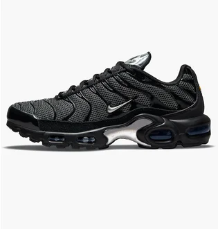 Кросівки жіночі Nike Wmns Nike Air Max Plus Black DQ0850-001