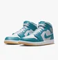 Кросівки чоловічі Air Jordan Air 1 Mid Shoes White/Light Blue DQ8426-400