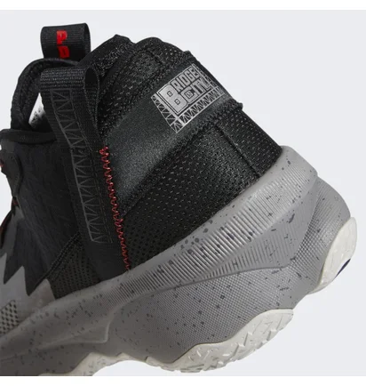 Кросівки унісекс Adidas Dame 8 Basketball Shoes Black/Grey Hr1558