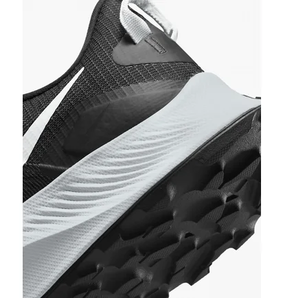 Кросівки чоловічі Nike Pegasus Trail 3 Black DA8697-001