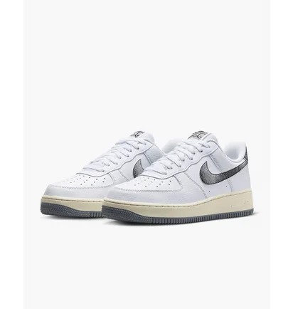 Кроссовки мужские Nike Air Force 1 07 Lx Shoes White DV7183-100