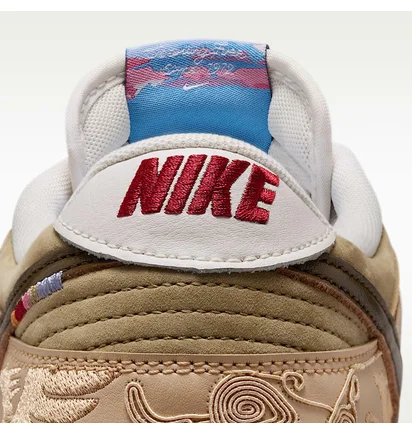 Кросівки чоловічі Nike Dunk Low “Year Of The Horse” White/Beige IQ1118-220