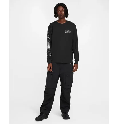 Лонгслів чоловічий Nike Acg Black FZ6704-010
