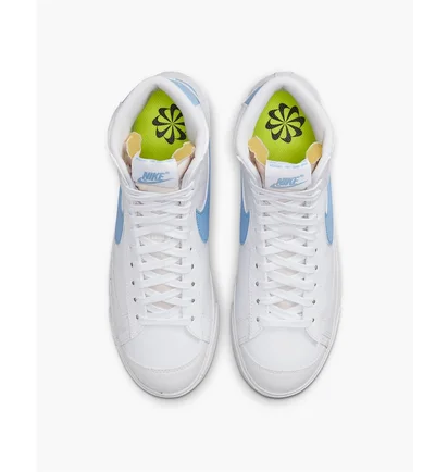 Кросівки жіночі Nike Womens Shoes White DQ4124-101
