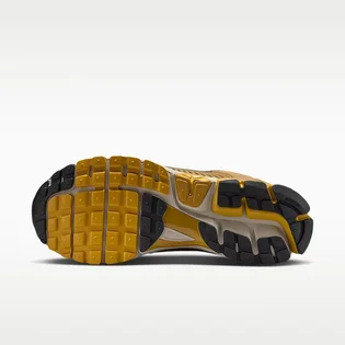 Кросівки чоловічі Nike Zoom Vomero 5 Brown HF1553-301