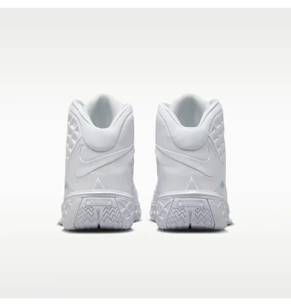 Кроссовки унисекс Nike Kobe I I I Protro Basketball Shoes White HM4351-100