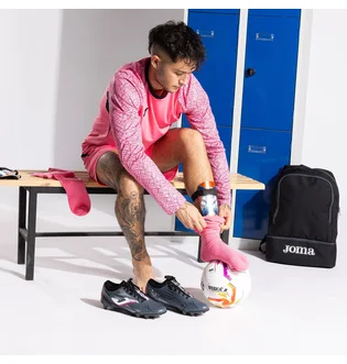 Щитки мужские Joma Defense Red/Blue 401677.043