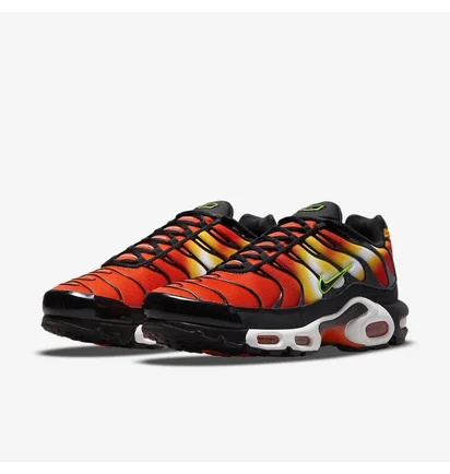 Кросівки чоловічі Nike Air Max Plus Orange Dr8581-800