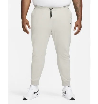 Штаны мужские Nike Sportswear Tech Fleece Men S Winterized Joggers Beige Dq4808-016